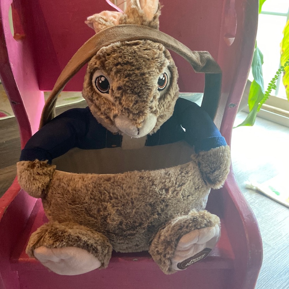 New Peter rabbit, Easter basket plush